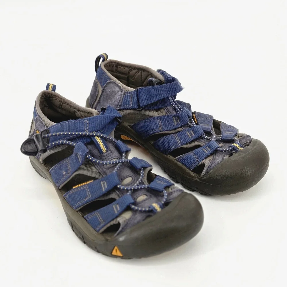 KEEN Big Kids Newport H2 Waterproof Hiking Sandals Blue Gargoyle Size 4 4Y VGUC